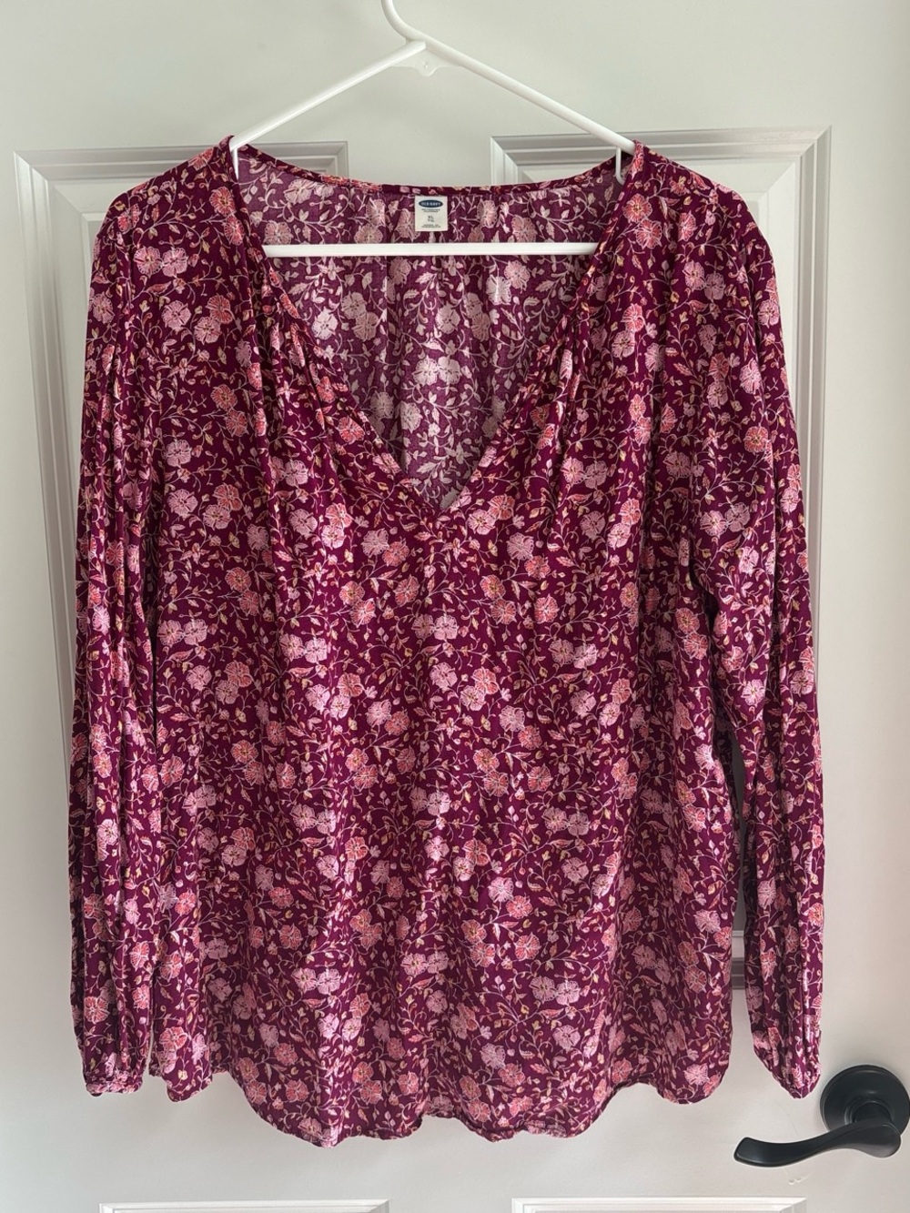 Old Navy Burgundy Floral V-Neck Long Sleeve Blouse